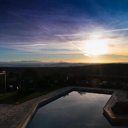 La Halte Gourmande 3* Vachères